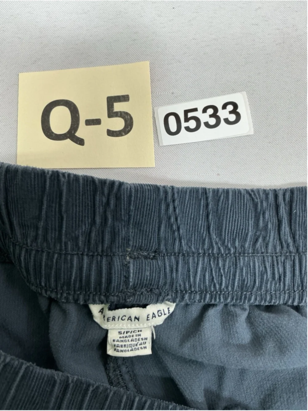Womans Jr Excellent Condition American Eagle Pullon Cordoury Pants Small Blue